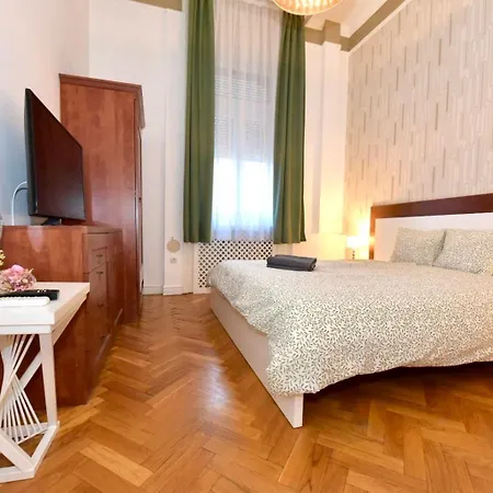 Apartamento Váci 25